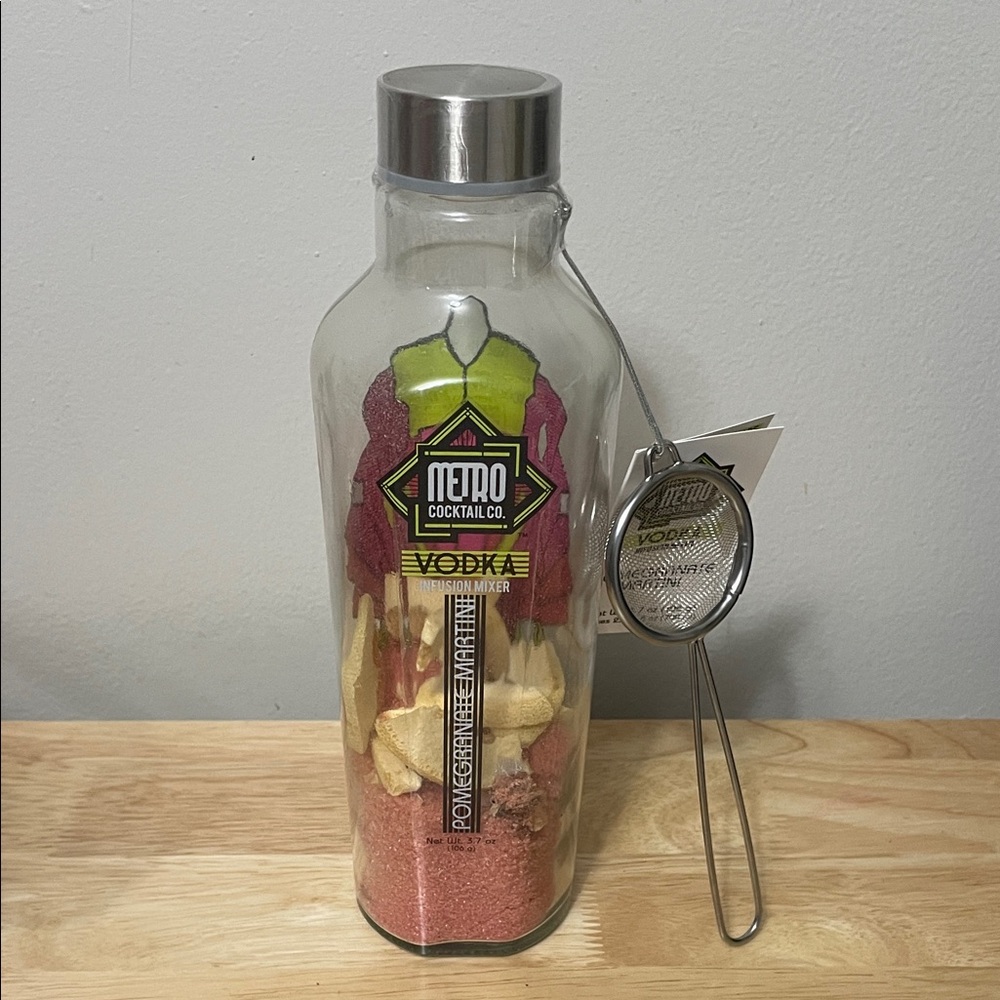 Pomegranate martini mixer